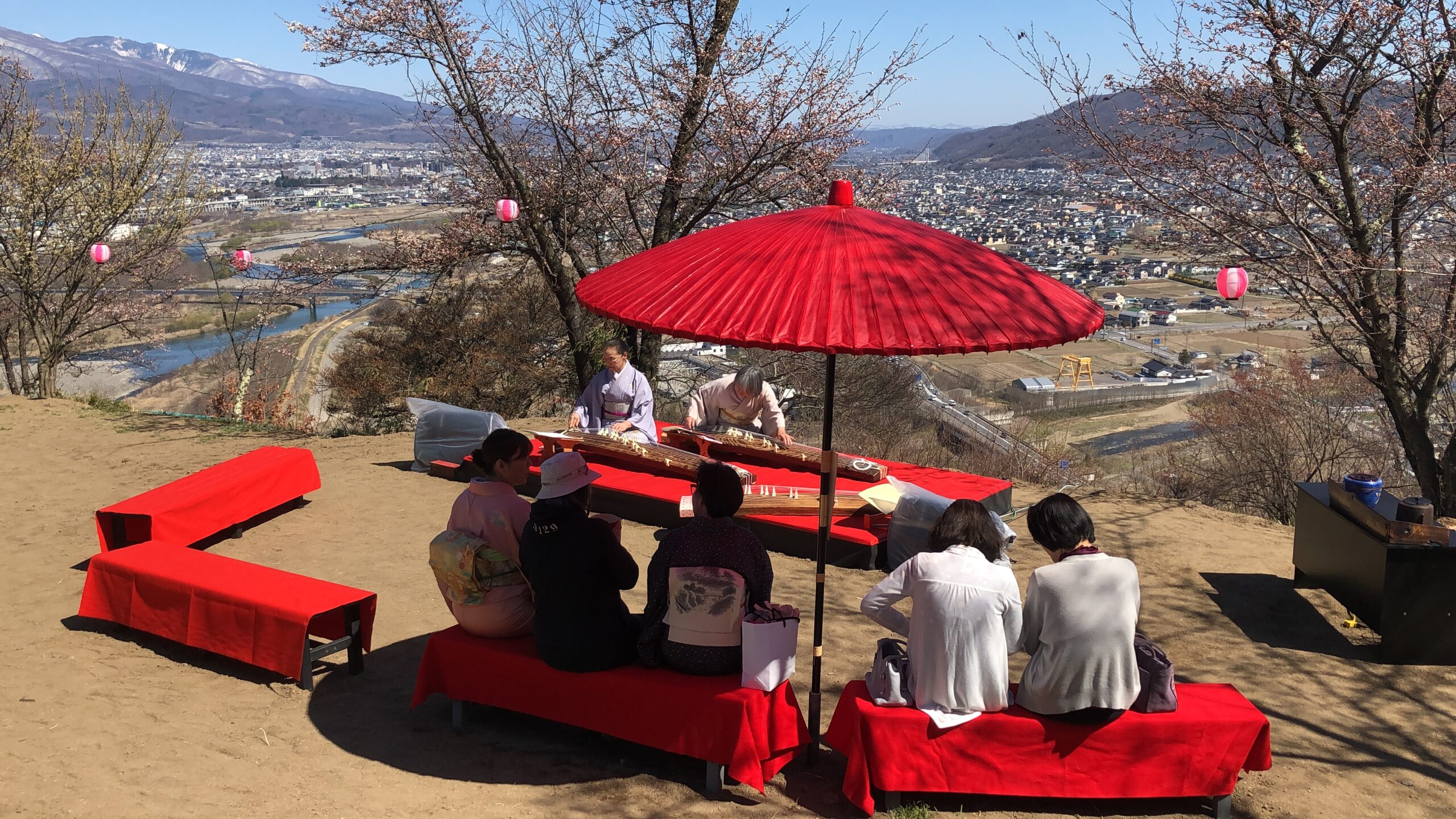 岩鼻のはなまつり